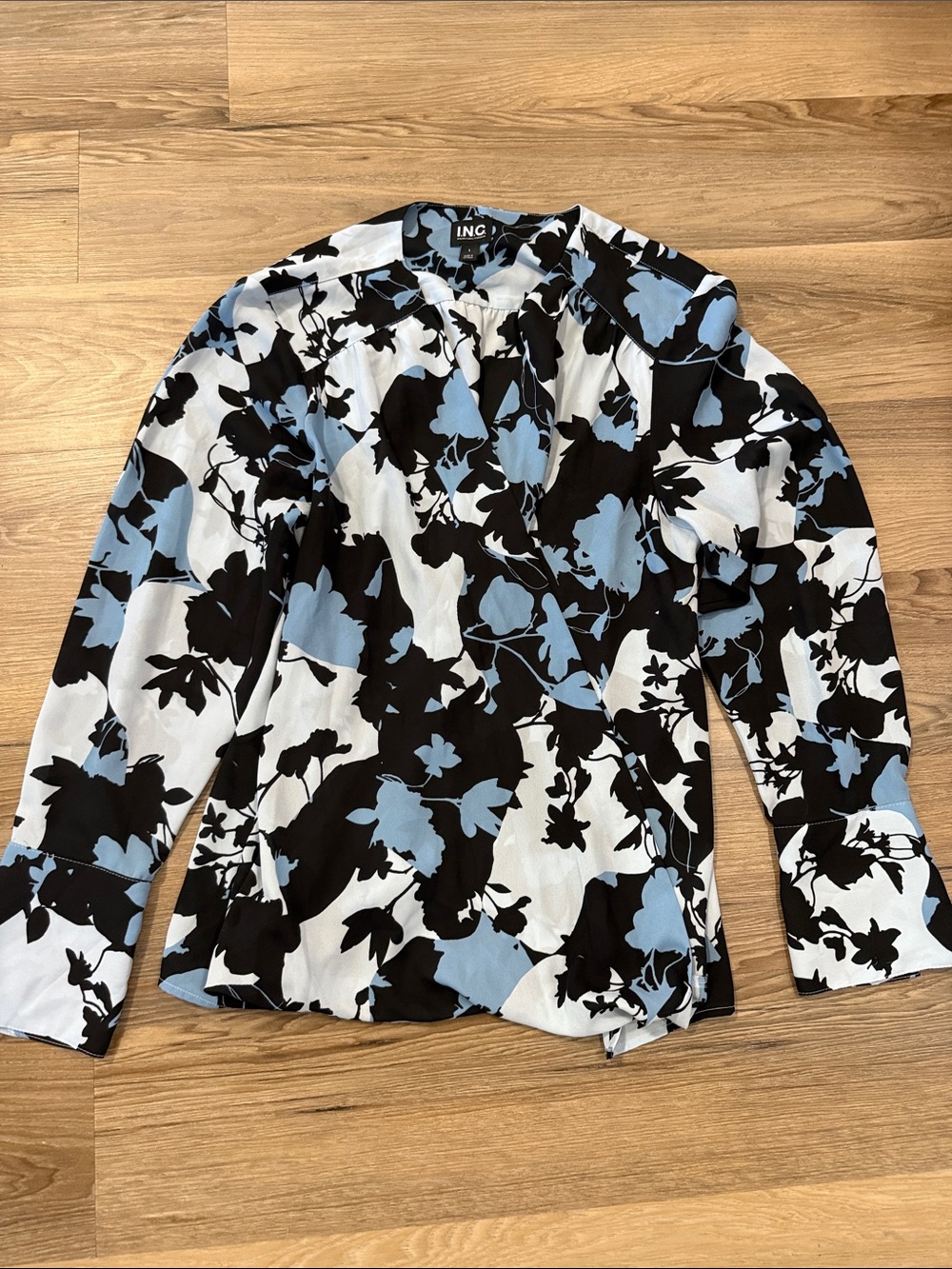 INC International Concepts Blue Black White Floral V-Neck Wrap Front Blouse
